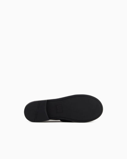 Textured material loafers