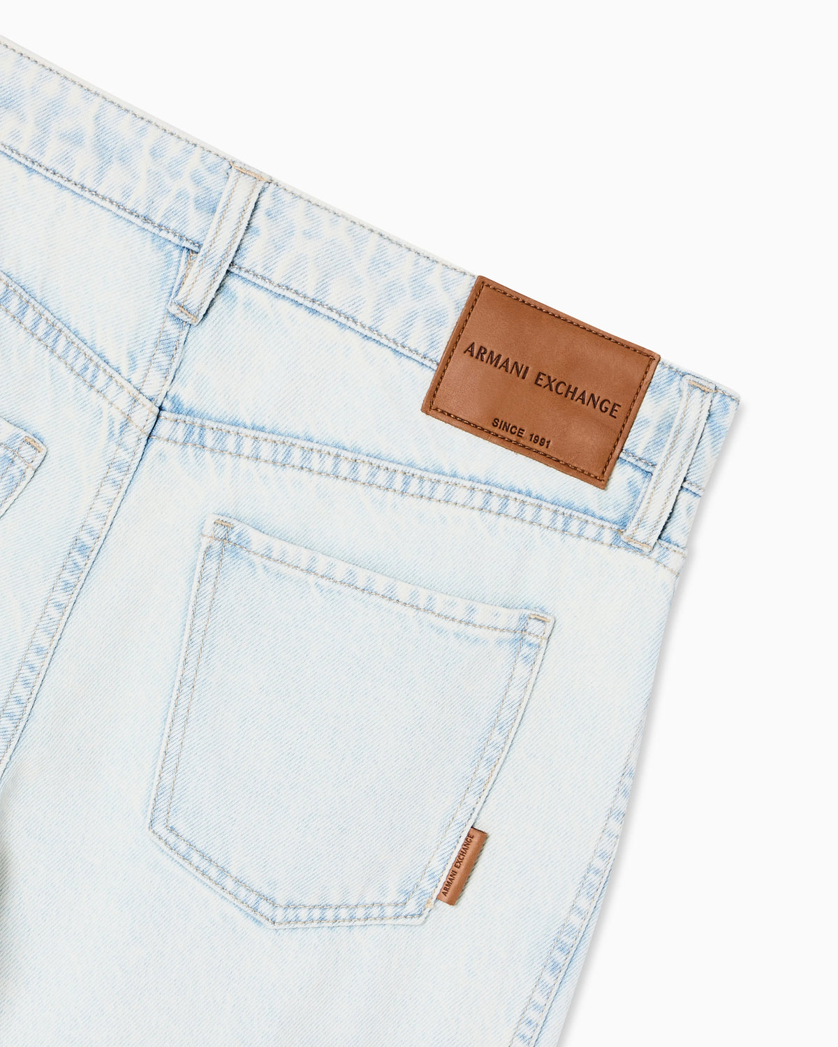 Relaxed Fit Jeans in Rigid Light Blue Cotton Denim