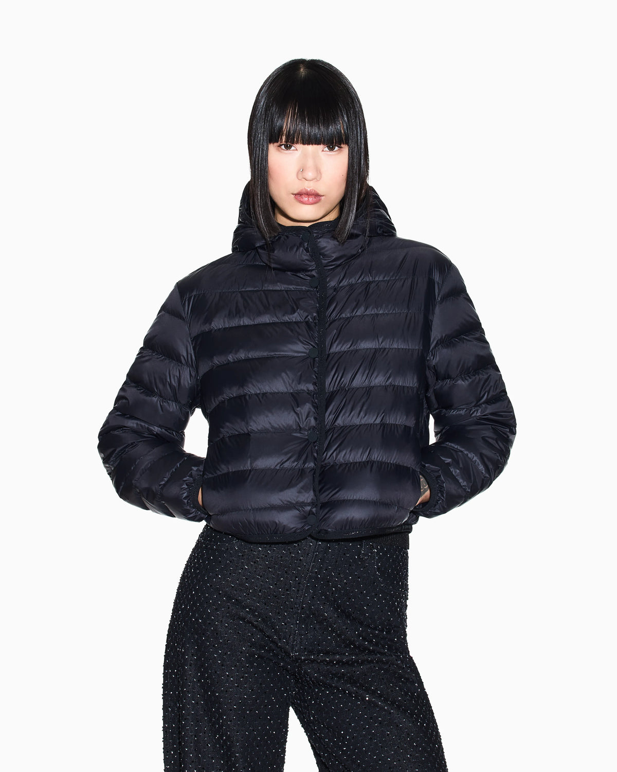 Short down jacket with quilted hood