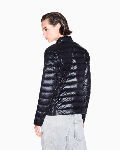 Down jacket slim fit in lightweight nylon
