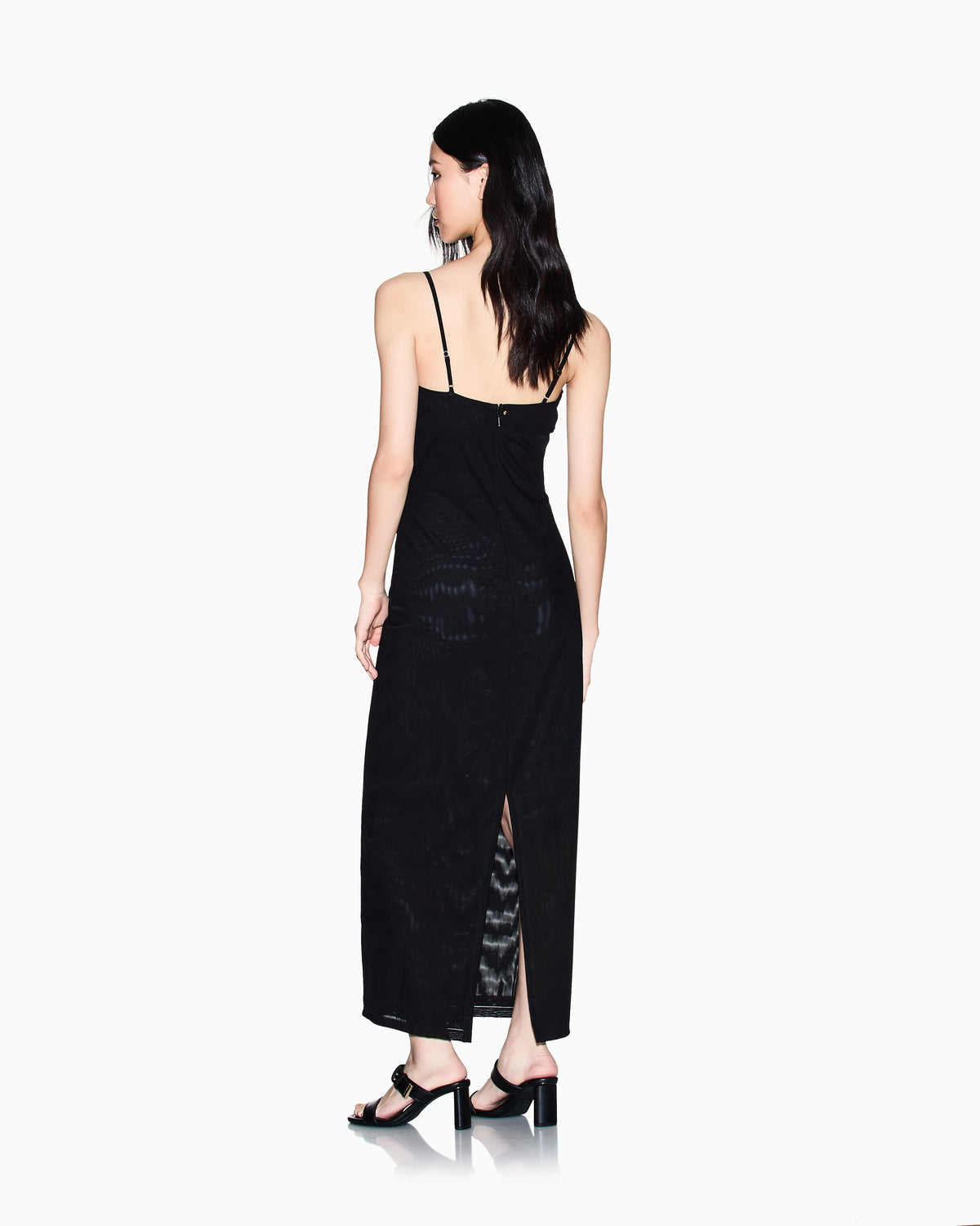 Maxi dress with thin straps