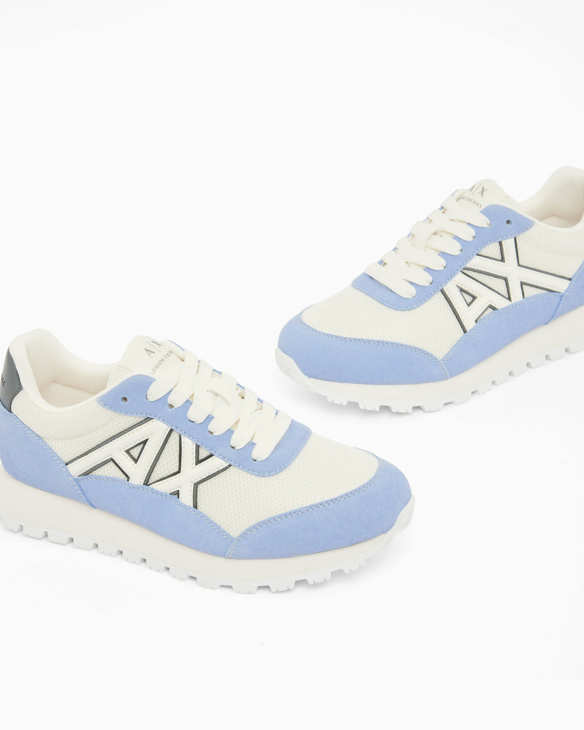 Sneakers in mesh and microsuede