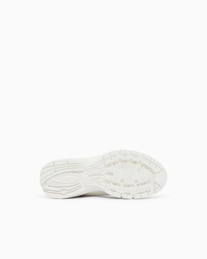 Sneakers in mesh and nylon with rubber sole