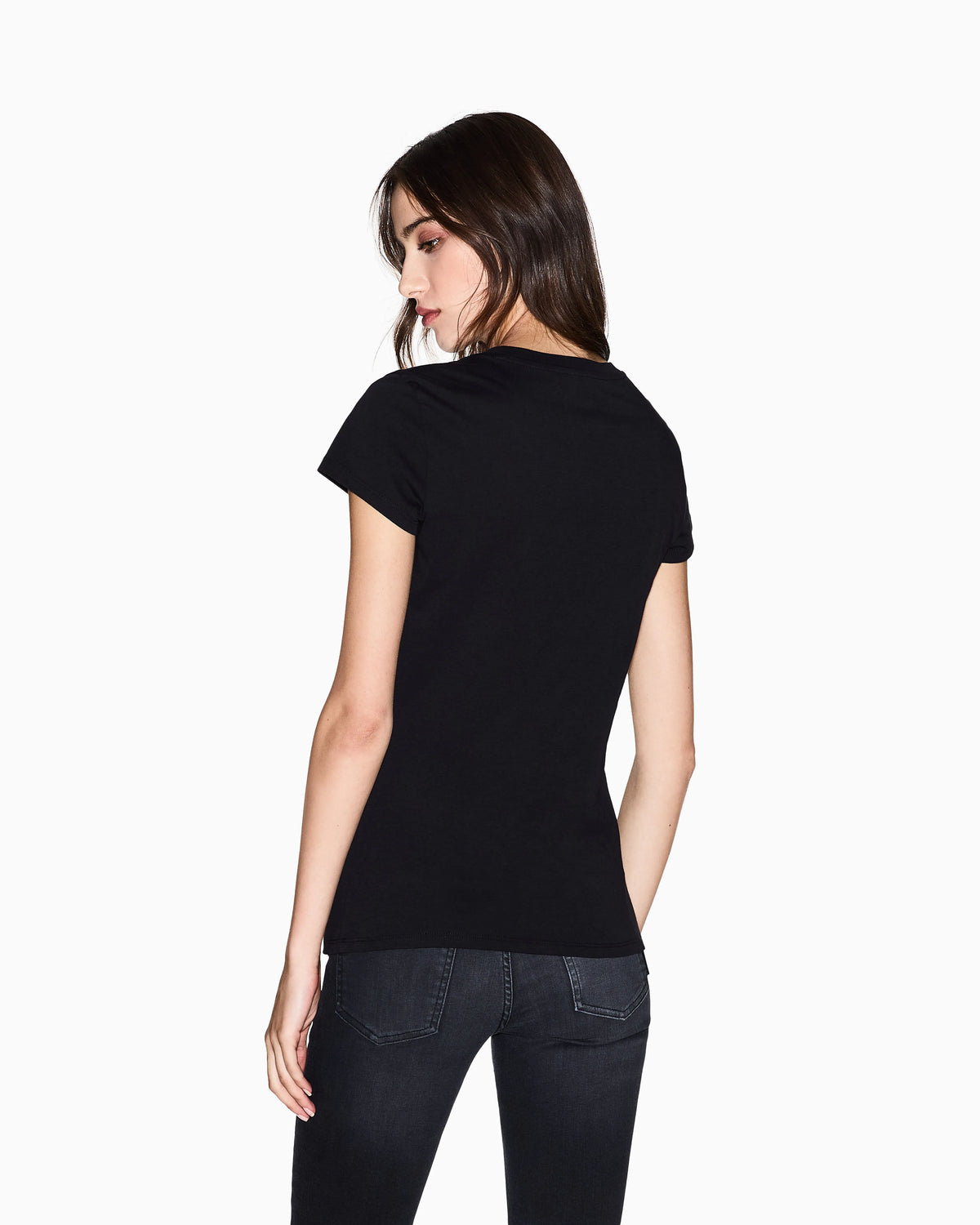 T-shirt with logo on the neckline