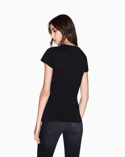 T-shirt with logo on the neckline