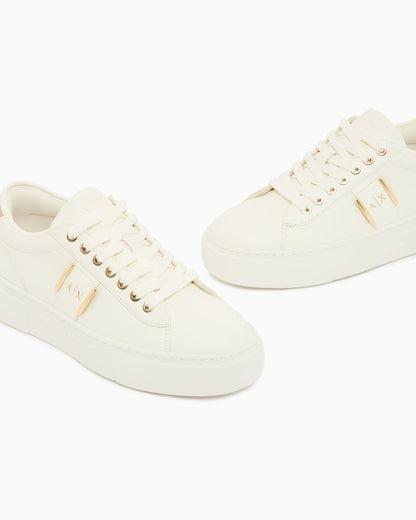 Minimal Chic Sneakers in Textured Faux Leather