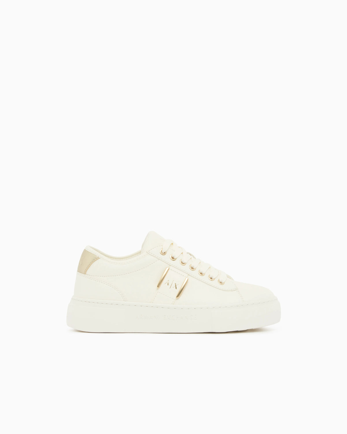Minimal Chic Sneakers in Textured Faux Leather