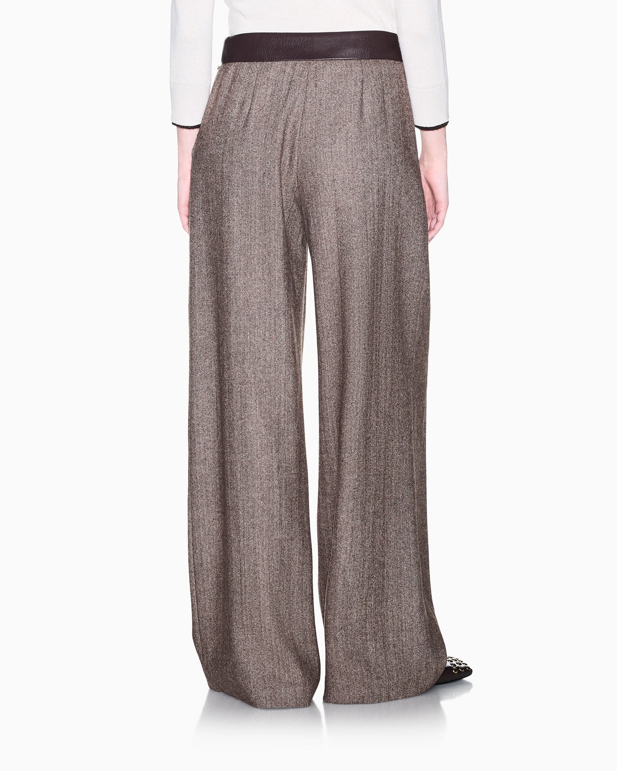 relaxed fit trouser in herringbone virgin wool and silk