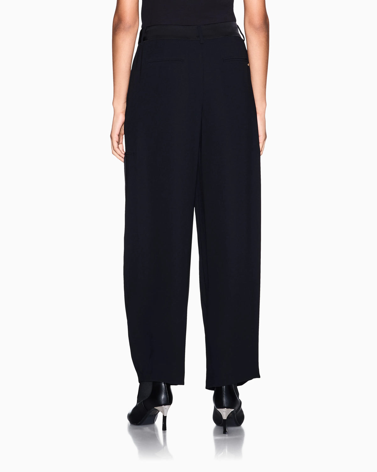 Oversized trousers with viscose