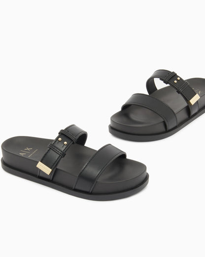 Two-strap slippers with buckle