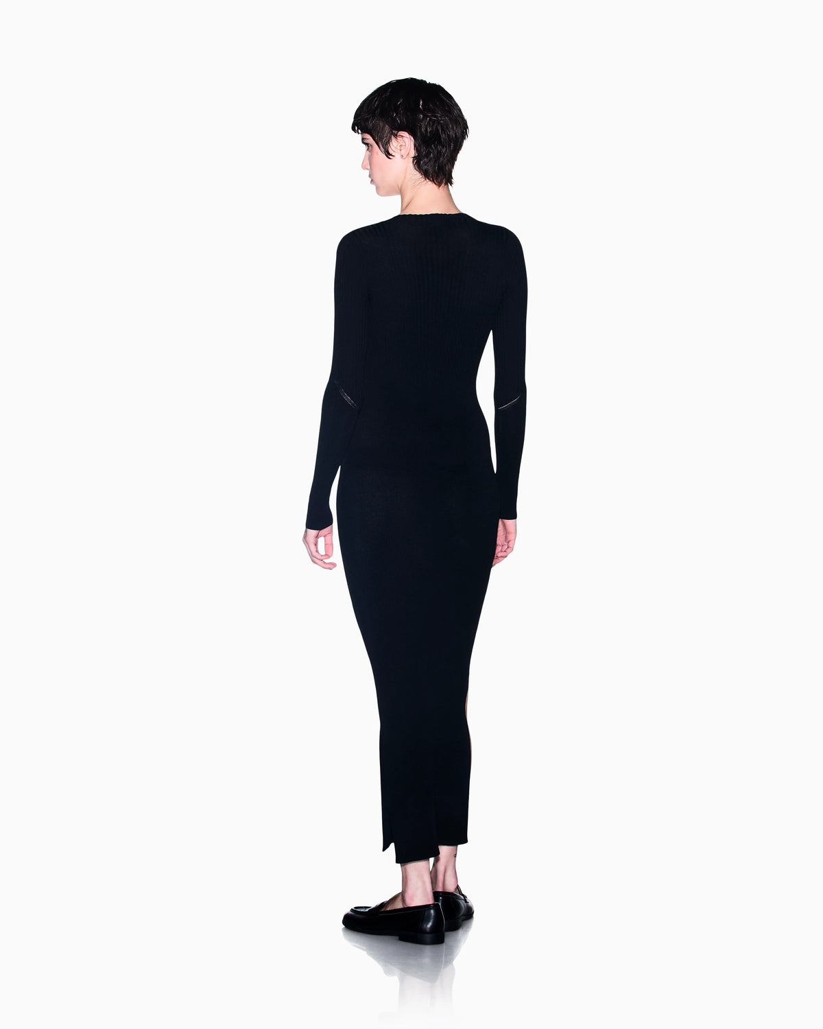slim fit dress knitted in recycled viscose