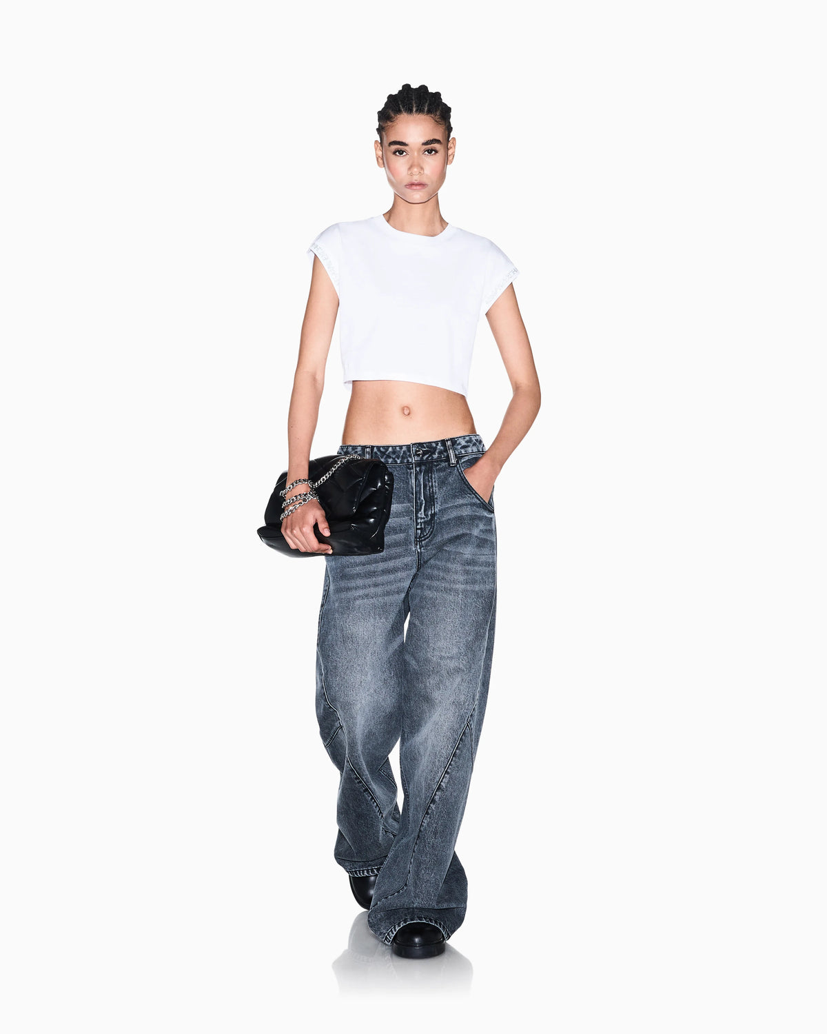 Cropped crew neck t-shirt in organic cotton jersey