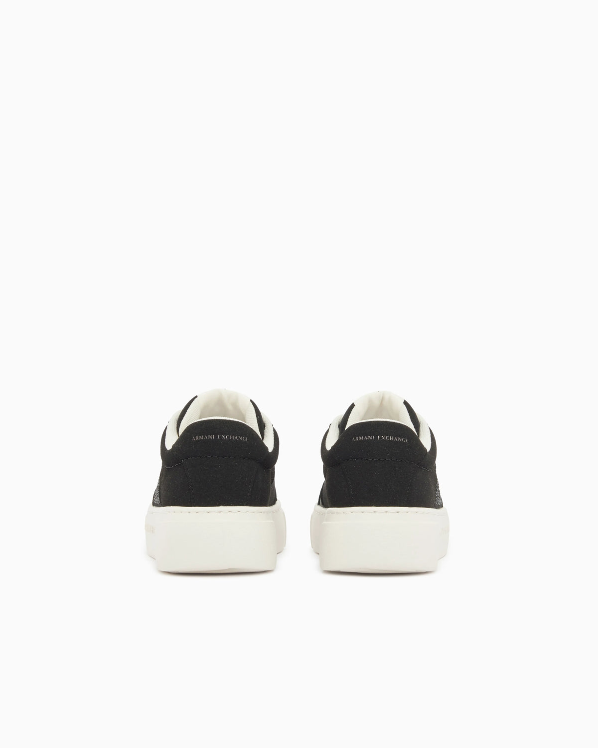 Lace-up low-top sneakers in textured mesh with a thick sole