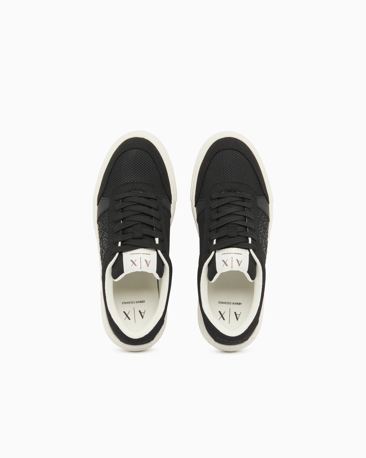 Lace-up low-top sneakers in textured mesh with a thick sole