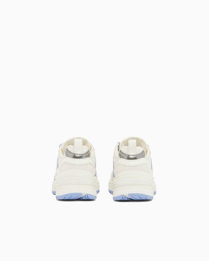 Sneakers with mesh inserts
