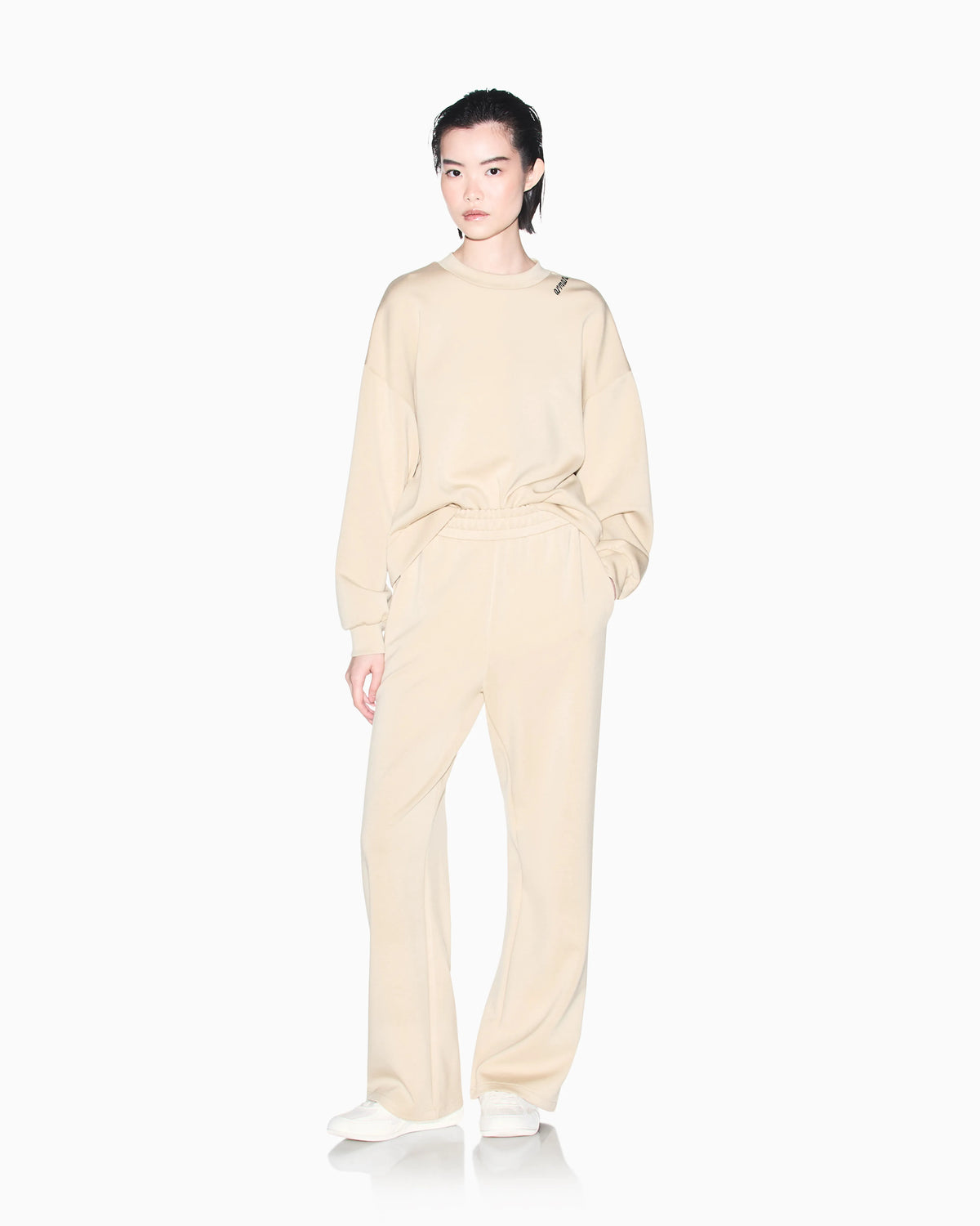 sweatshirt in stretch scuba viscose with hood