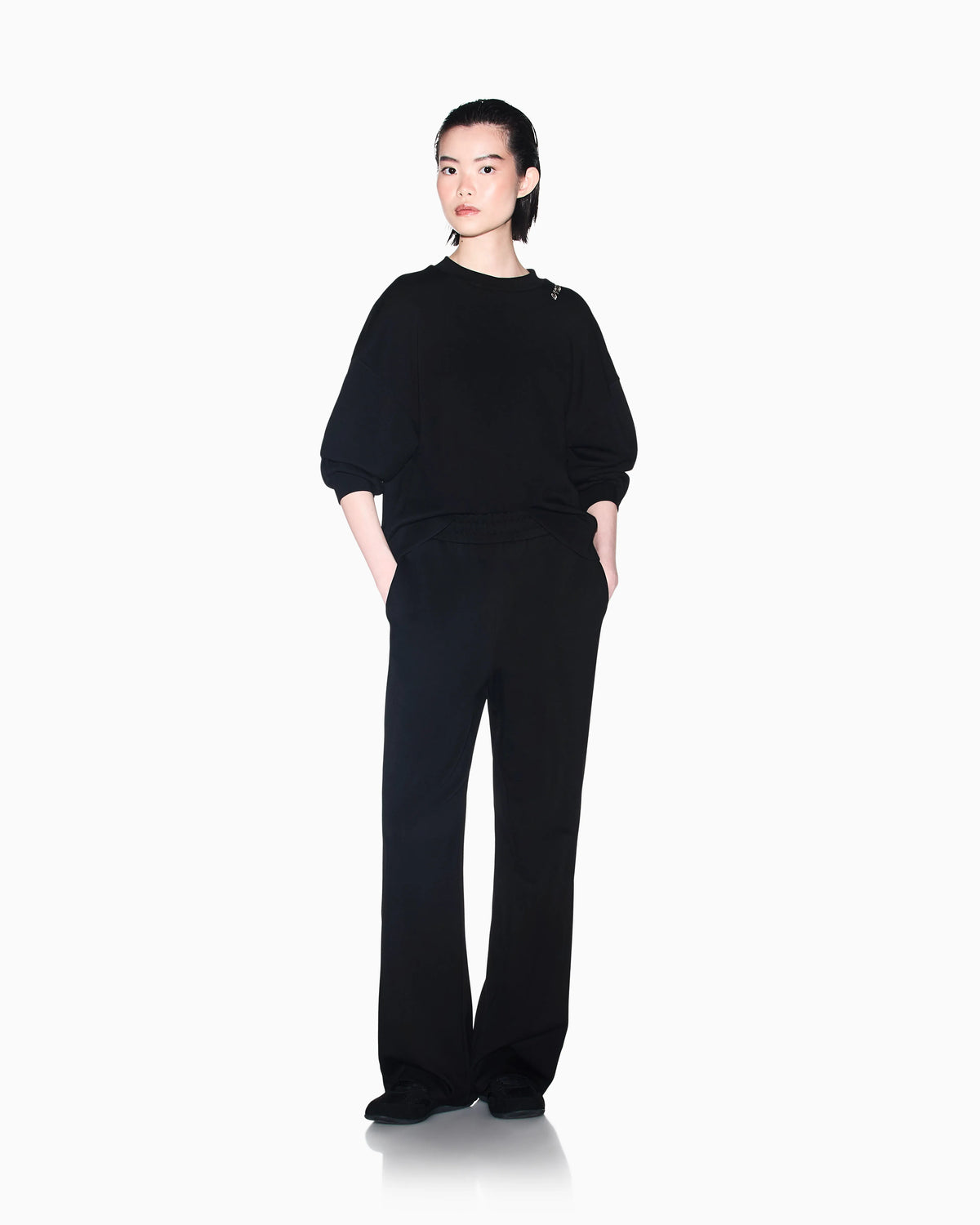 regular fit trousers in viscose scuba