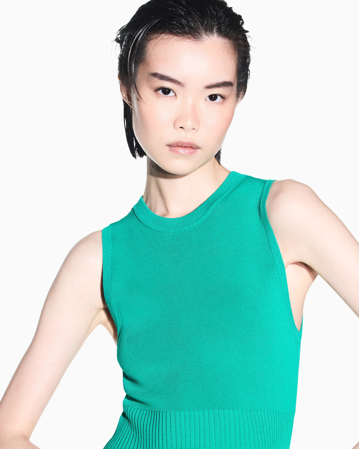 slim fit dress in knitted recycled viscose