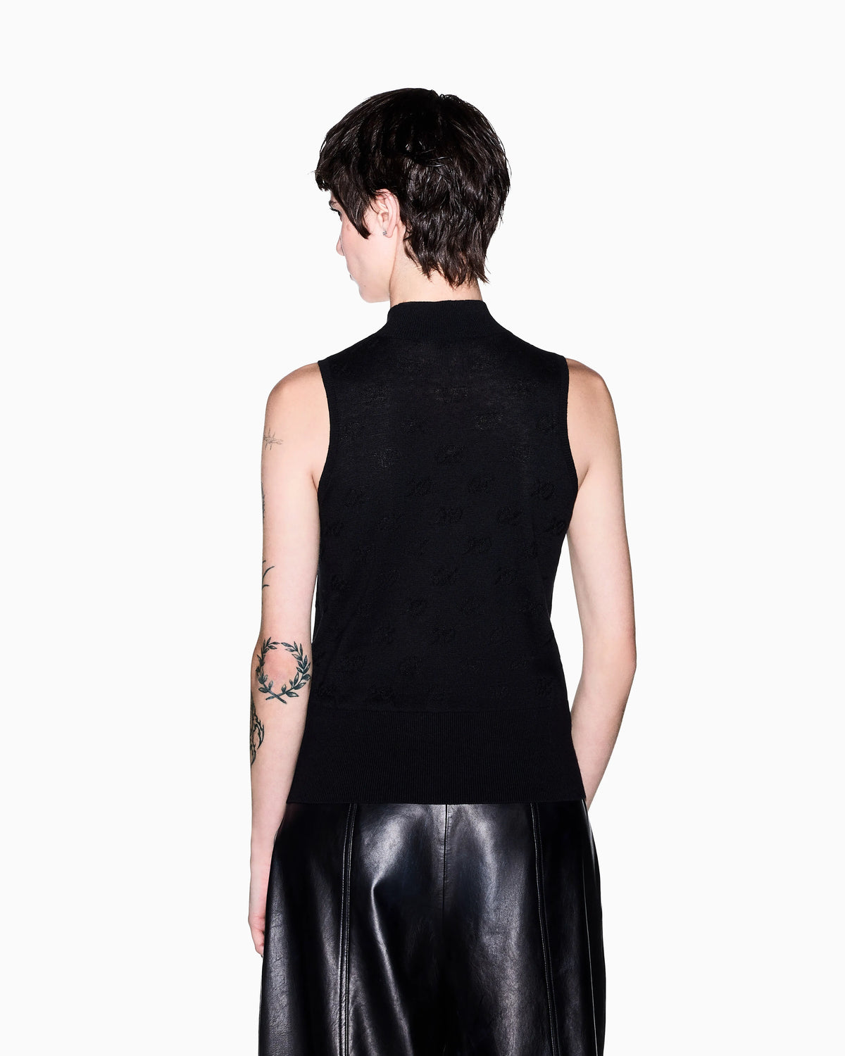 regular fit knit top in a cotton viscose and silk blend