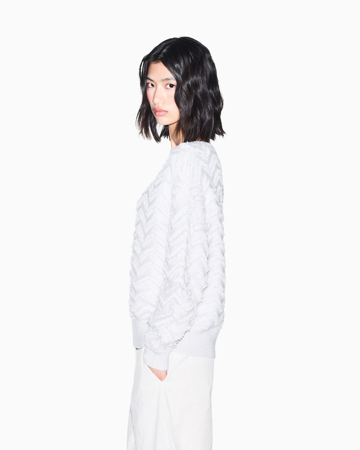 regular fit pullover in viscose and wool blend