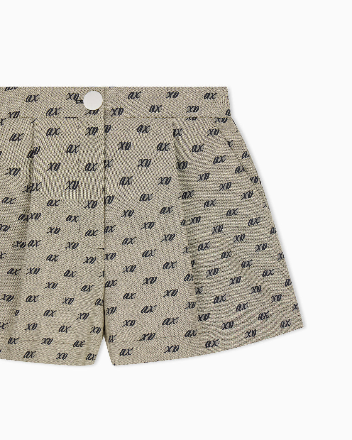 slim fit shorts in cotton with allover jacquard