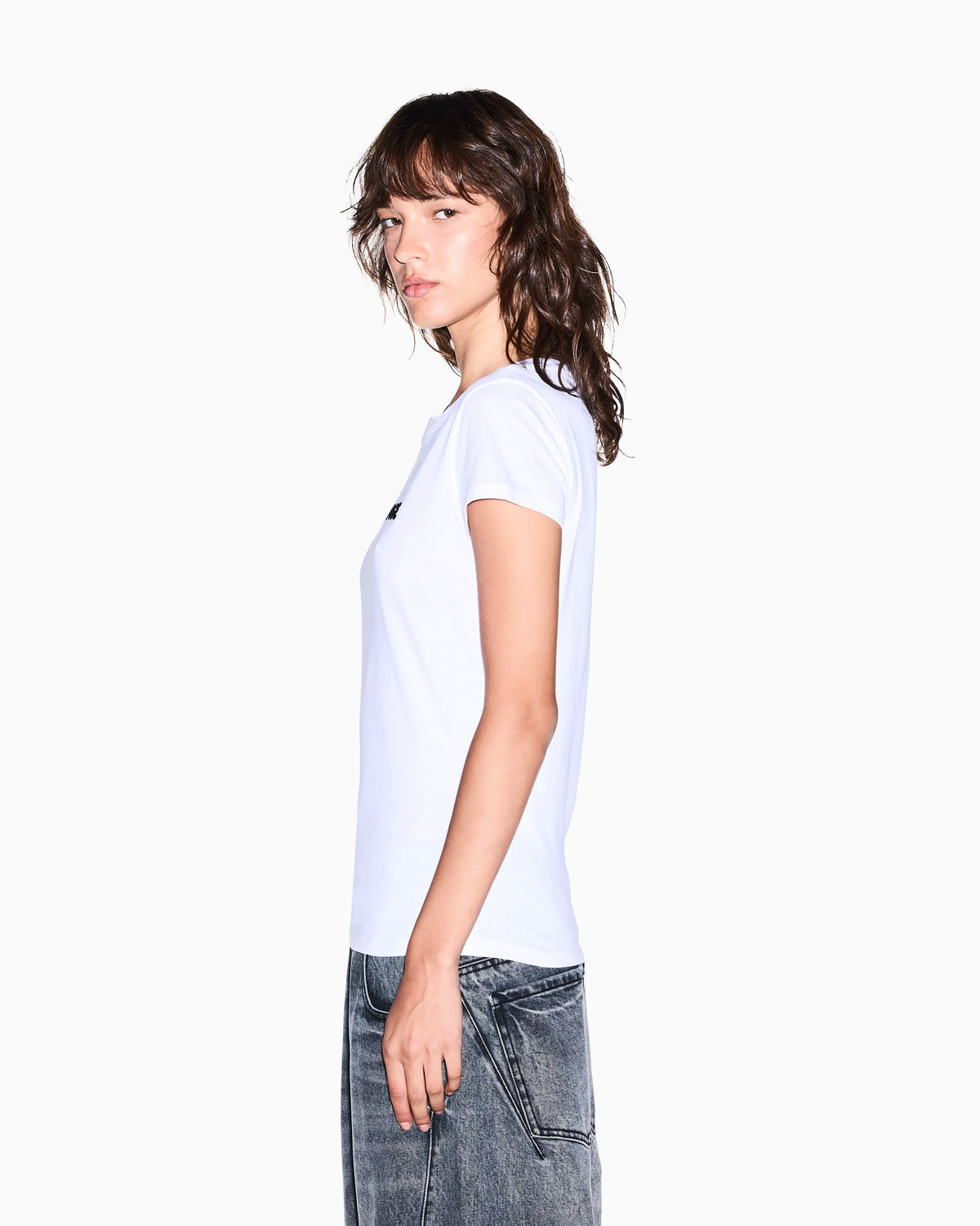 Slim-fit crew neck t-shirt in cotton jersey with chest logo