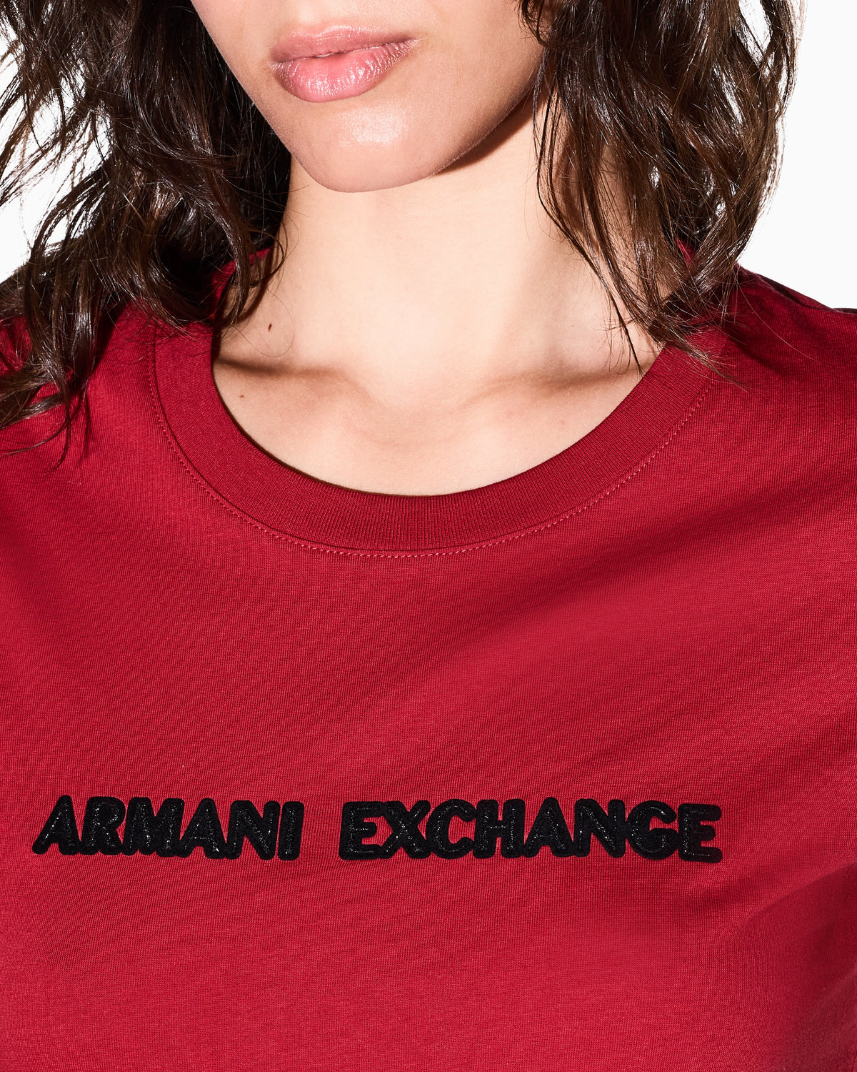 Slim-fit crew neck t-shirt in cotton jersey with chest logo
