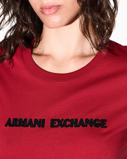 Slim-fit crew neck t-shirt in cotton jersey with chest logo