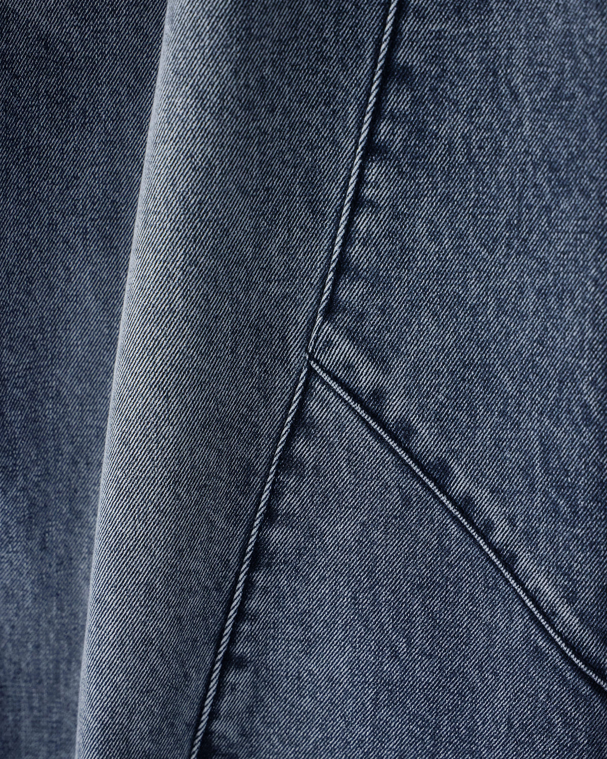 Wide fit 5-pocket pants in rigid cotton denim