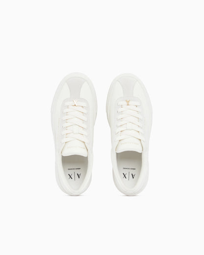 Low cut Sneakers with suede and tumbled finish