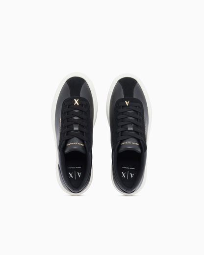 Low cut Sneakers with suede and tumbled finish