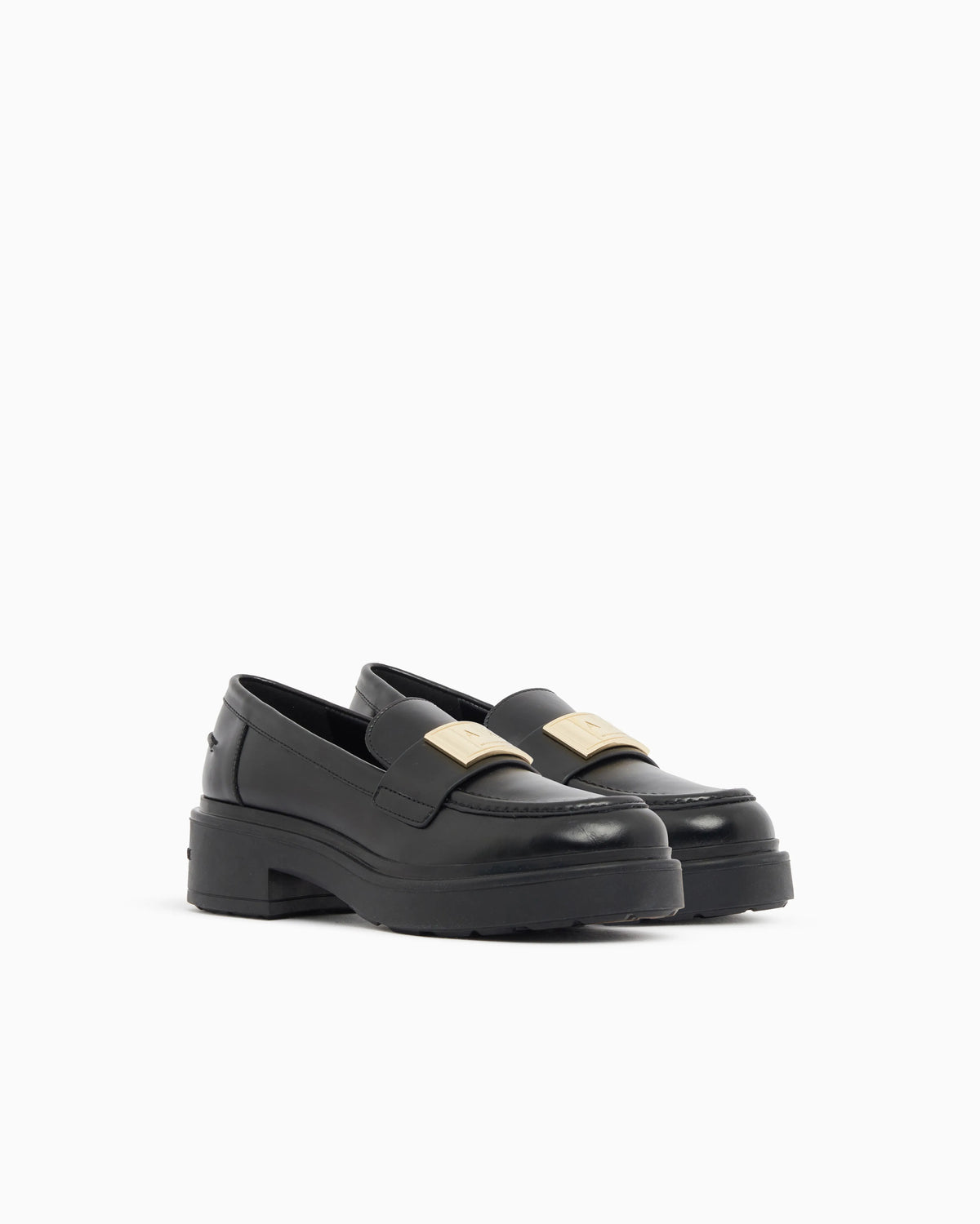 Loafer in split leather with a rubber sole