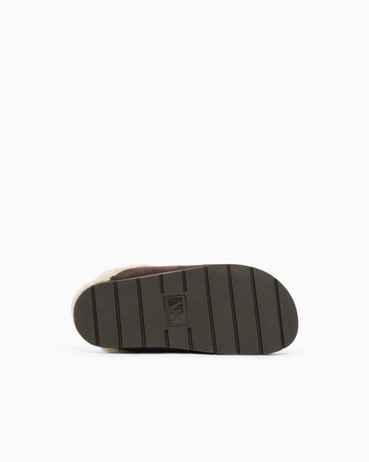 Suede clogs with teddy details