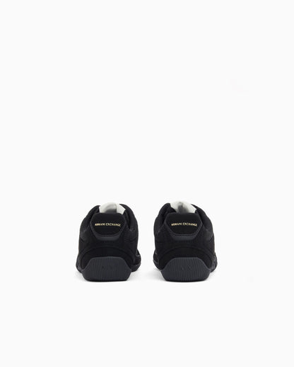 Sneakers in microsuede and mesh