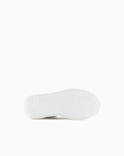 Leather sneakers