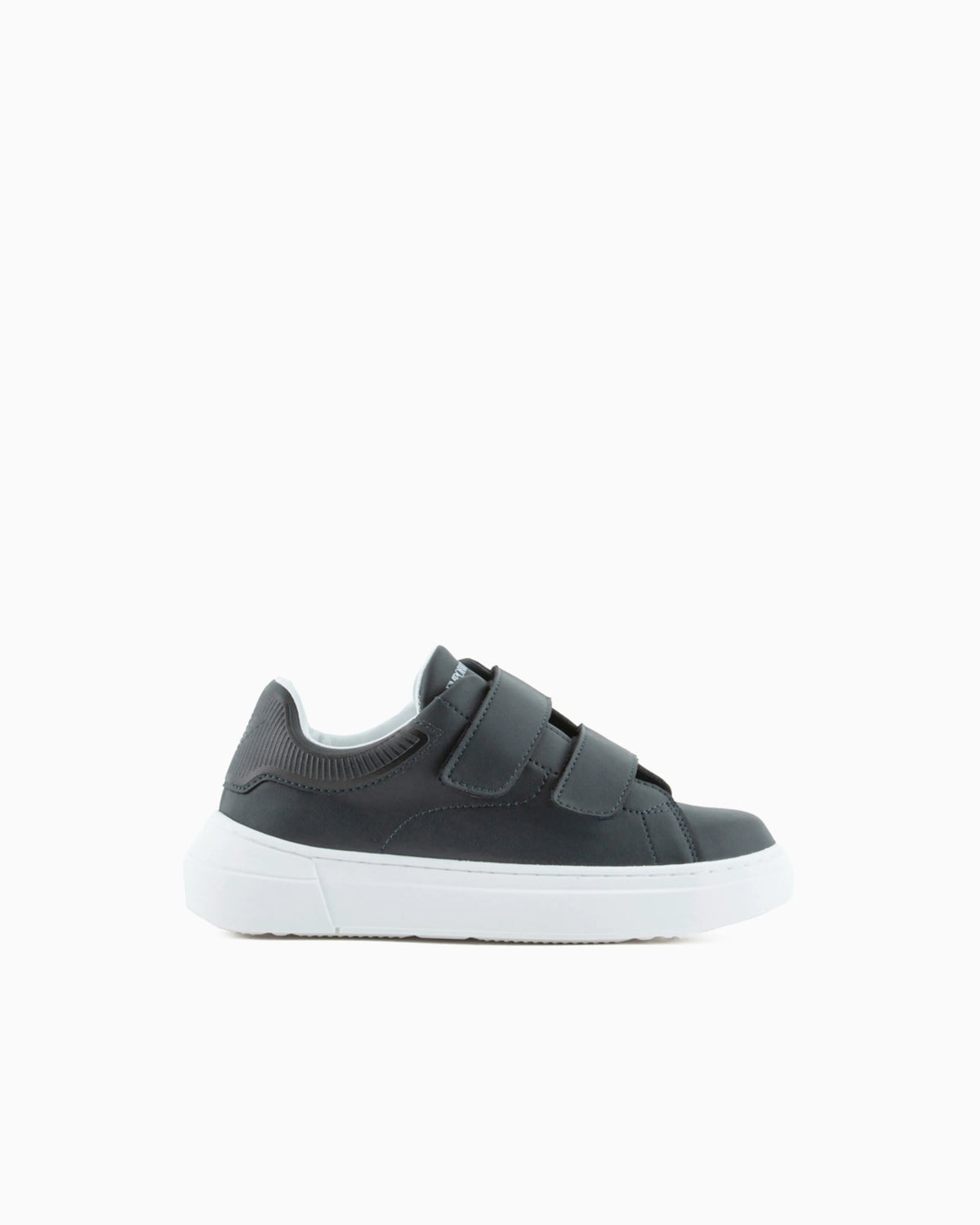 Leather sneakers