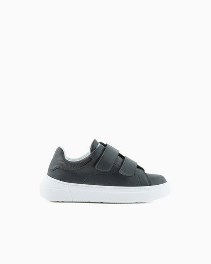 Leather sneakers