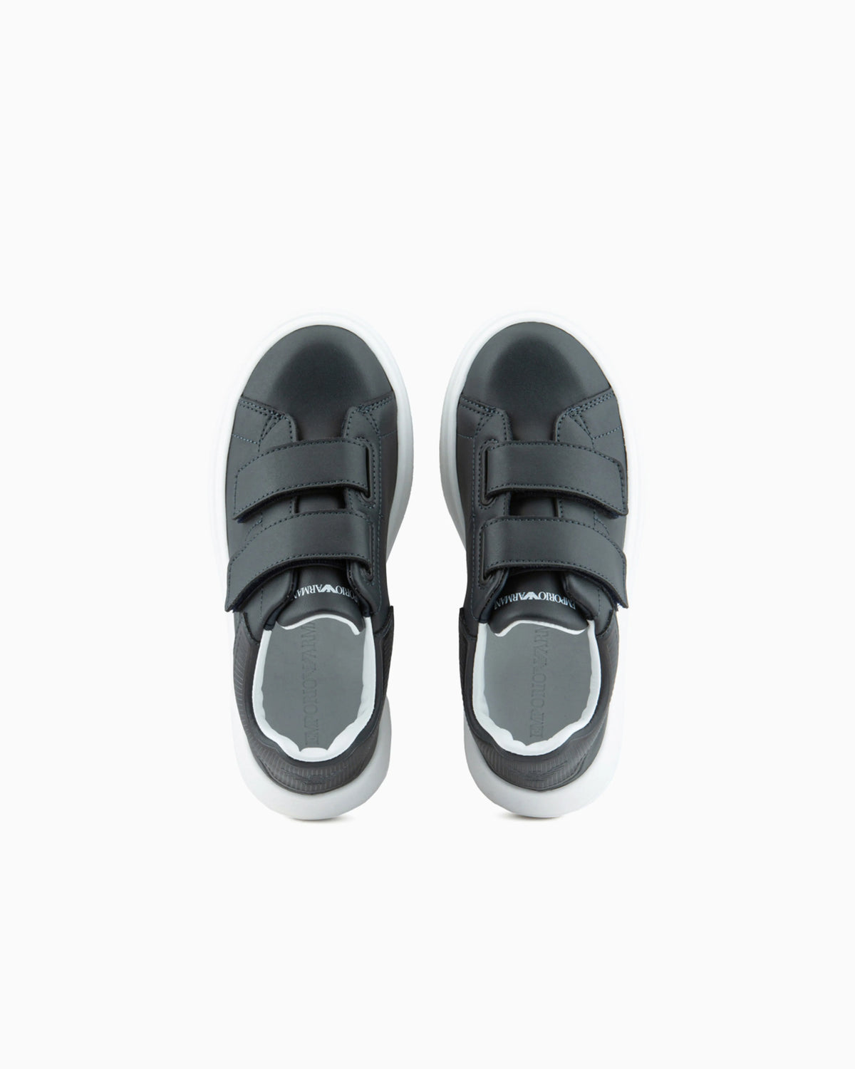 Leather sneakers
